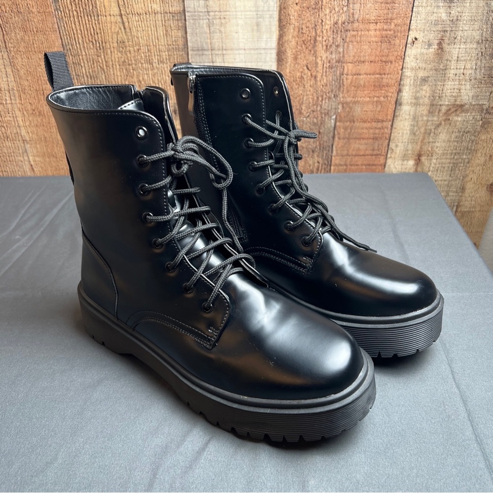 Charles Albert Women’s Platform Lug Combat Vegan Leather Black Boots Size 11